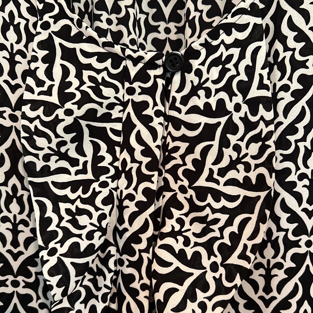 Loft Sleeveless Subtle Ruffle Front Button Up Blo… - image 2